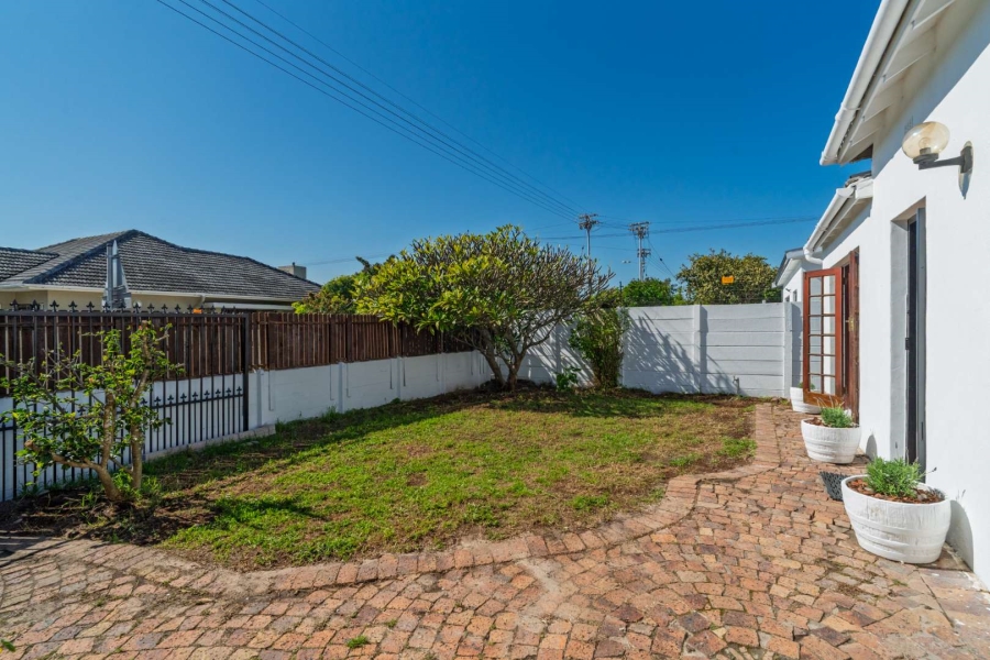 4 Bedroom Property for Sale in Claremont Western Cape